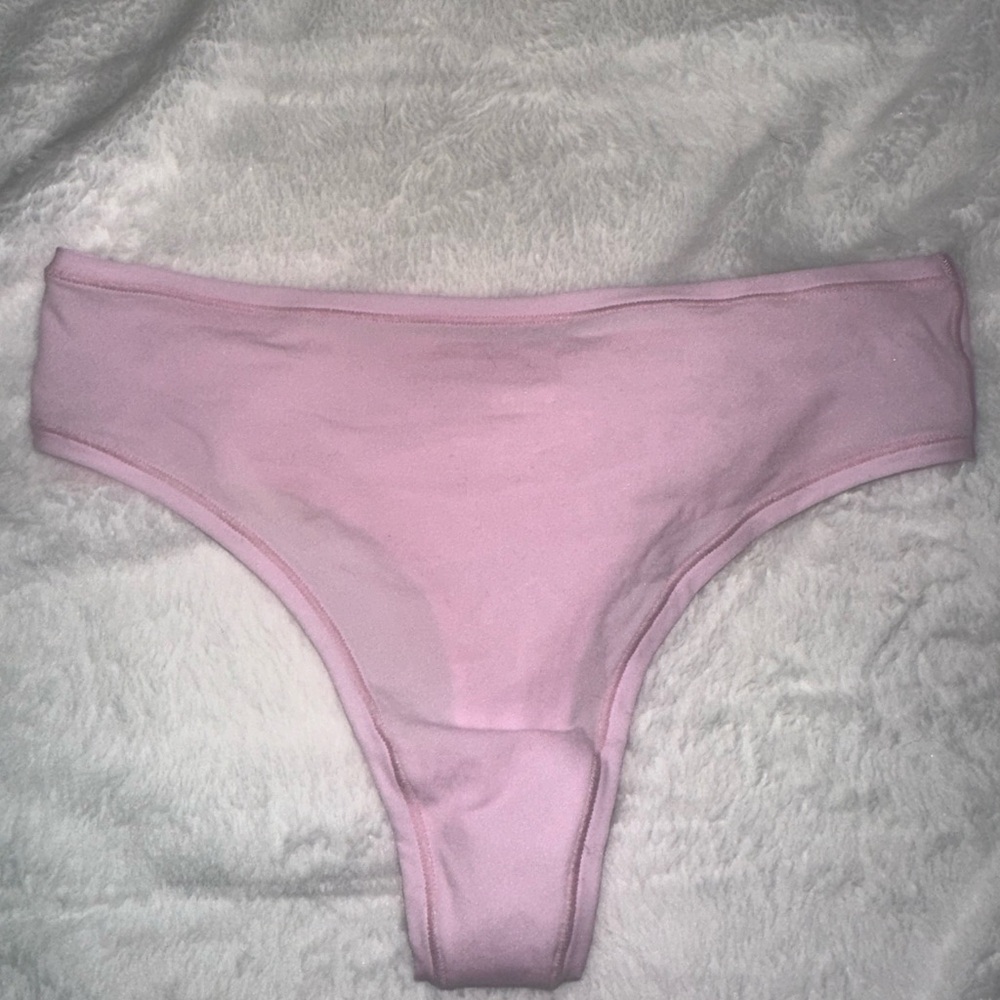 skims thong